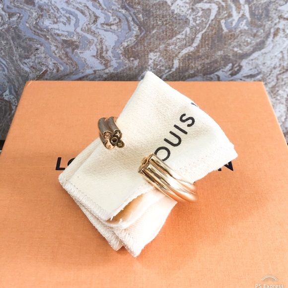 Louis Vuitton Fast Flower Gold Cuff Bracelet - Picture 8 of 8